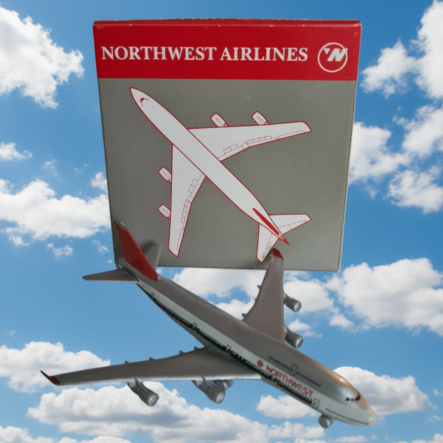 Schabak 1:600 Boeing 747-400 Northwest Airlines diecast plane 921/37 VGC boxed