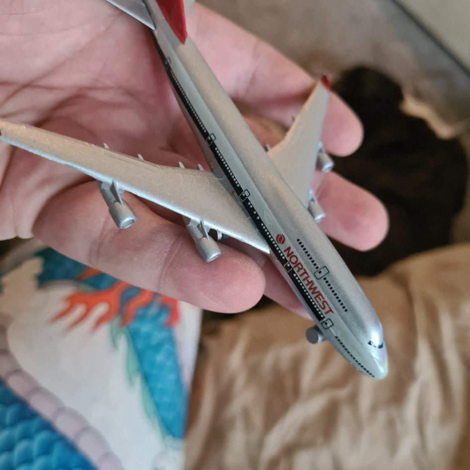 Schabak 1:600 Boeing 747-400 Northwest Airlines diecast plane 921/37 VGC boxed