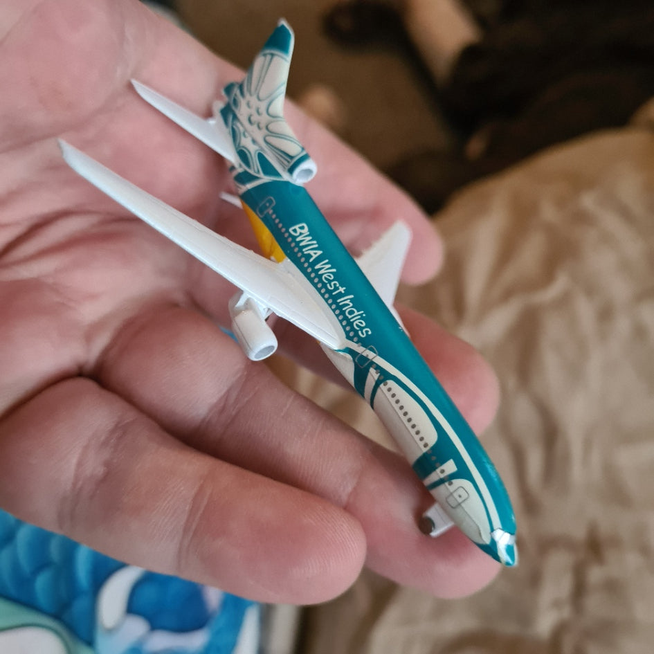 Schabak 1:600 L-1011 Tristar BWIA West Indies airways diecast plane 909/40n nice boxed