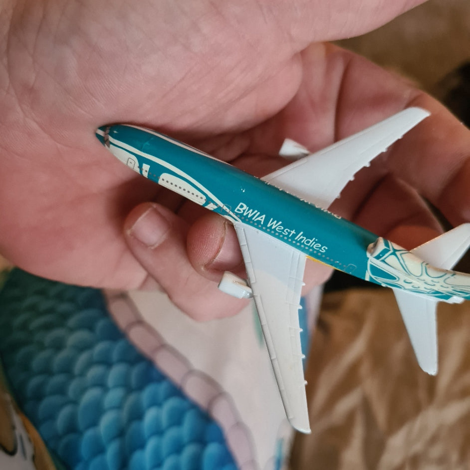 Schabak 1:600 L-1011 Tristar BWIA West Indies airways diecast plane 909/40n nice boxed
