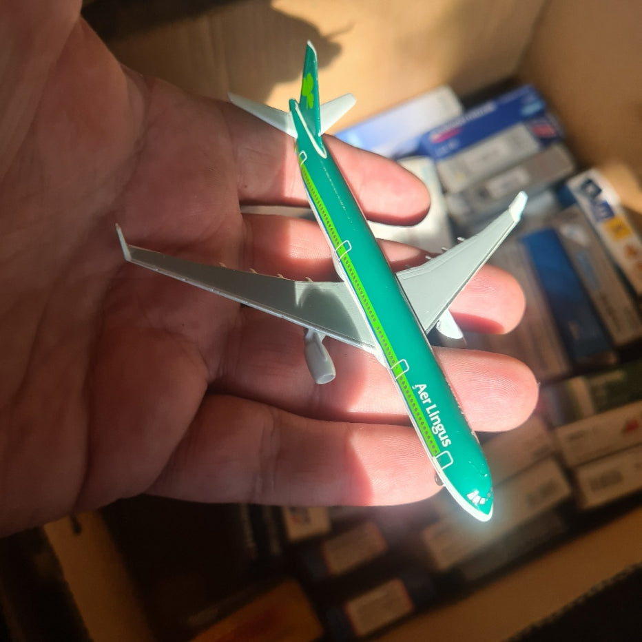 Schabak 1:600 Airbus A330 Aer Lingus diecast plane 954/97n  good boxed