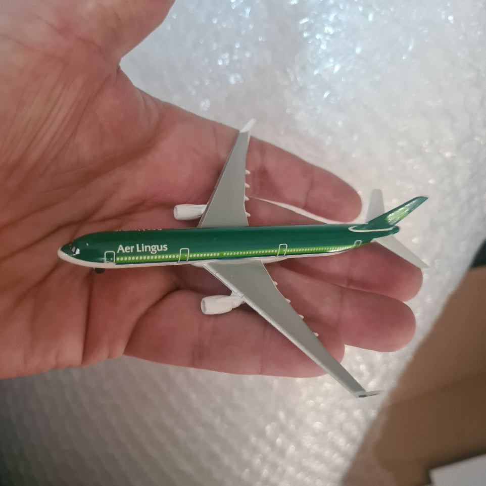Schabak 1:600 Airbus A330 Aer Lingus diecast plane 954/97n  good boxed