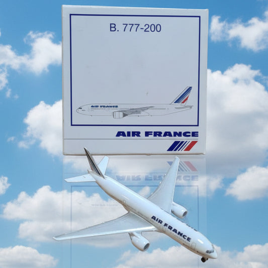 Schabak 1:600 Boeing 777-200 Air France diecast plane 928/3 Very good boxed