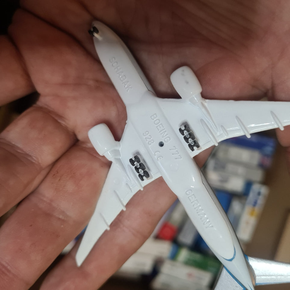 Schabak 1:600 Boeing 777-200 Korean Air diecast plane 928/134 Very good boxed