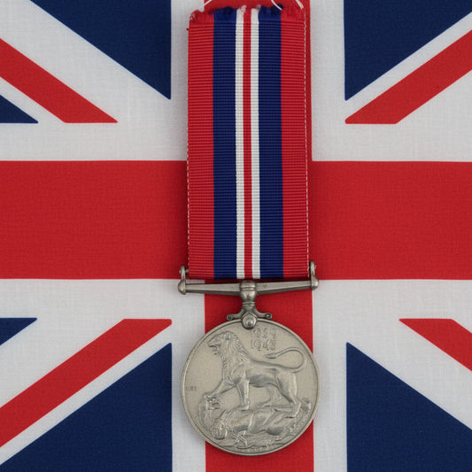 1939-1945 WW2 British war medal "no name" nice item should be worth more!