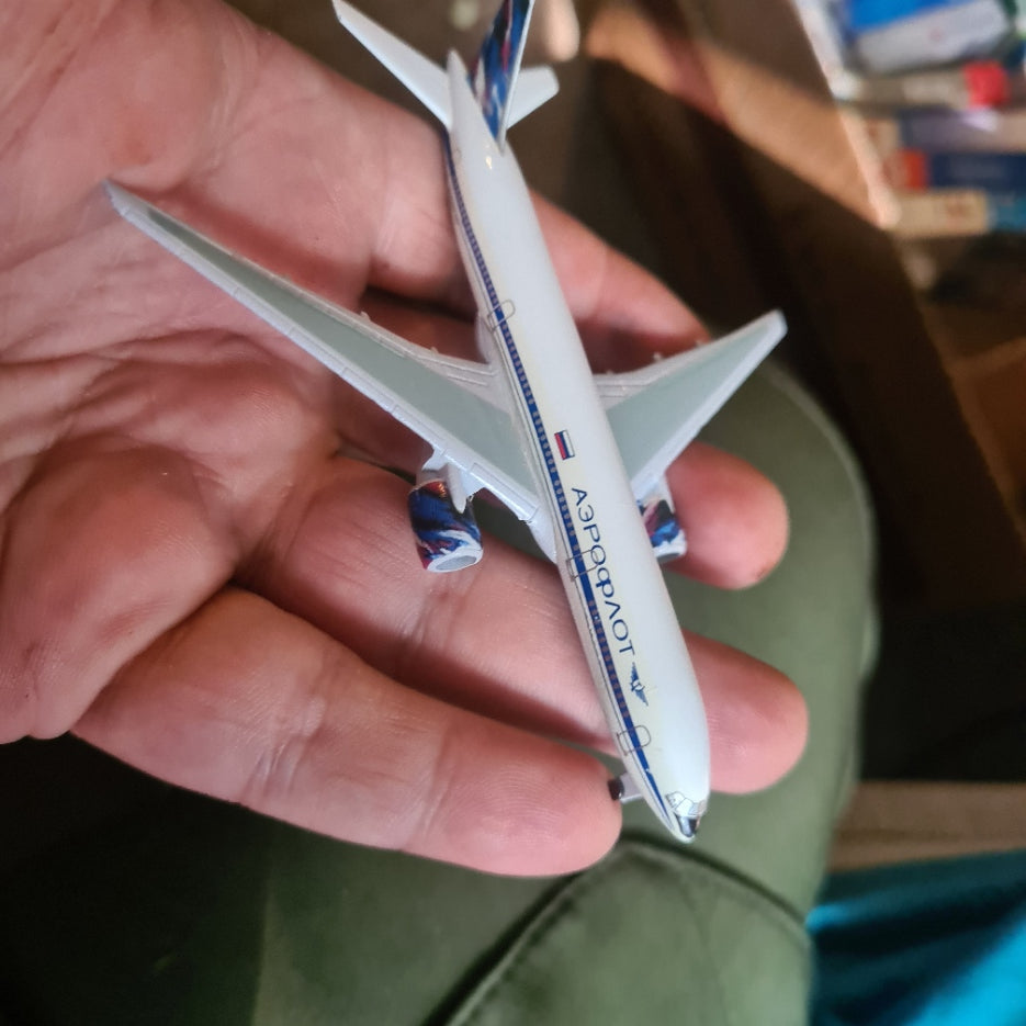 Schabak 1:600 Boeing 777-200 Soviet Airlines diecast plane 928/139 VGC  boxed