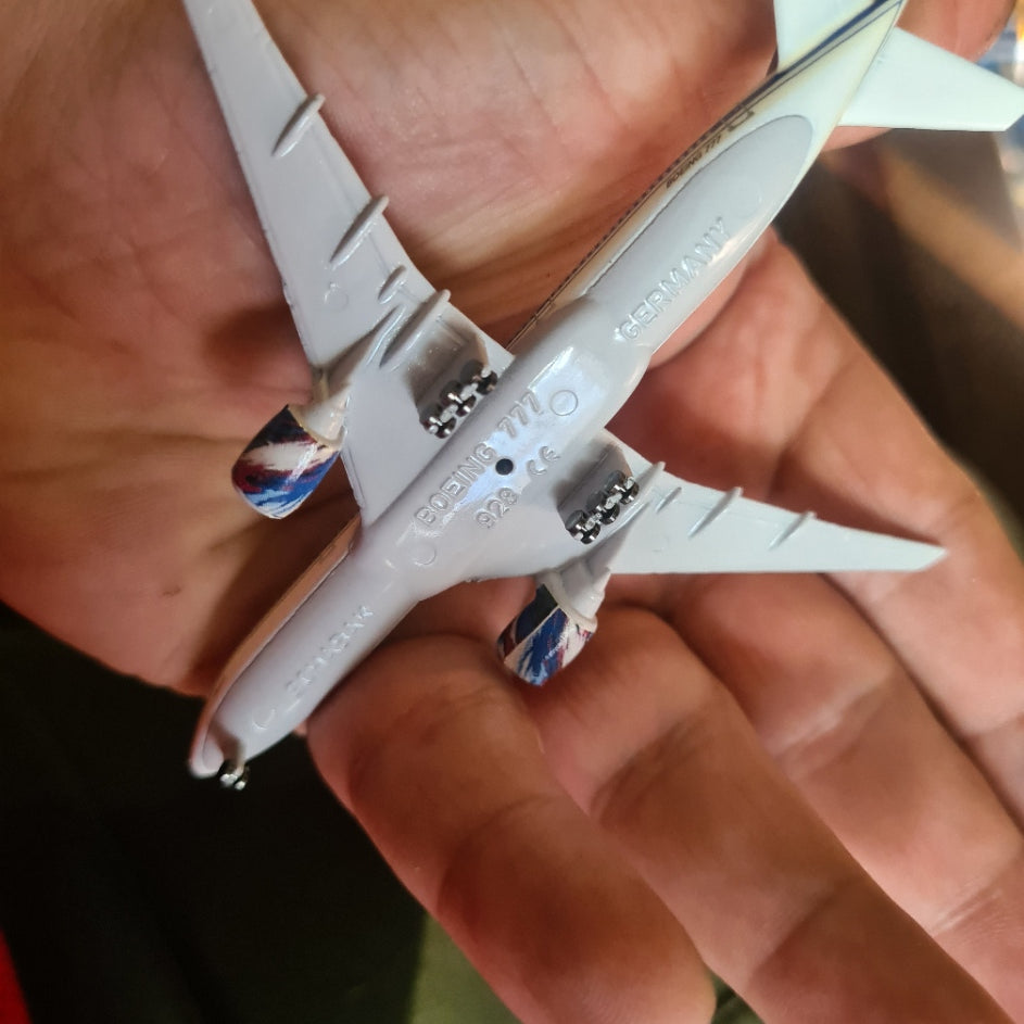 Schabak 1:600 Boeing 777-200 Soviet Airlines diecast plane 928/139 VGC  boxed