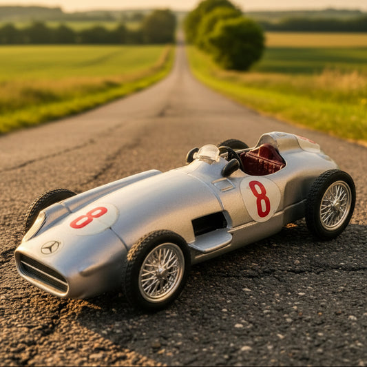 Brumm 1:43 classic Mercedes Grand prix car #8  diecast model loose excellent