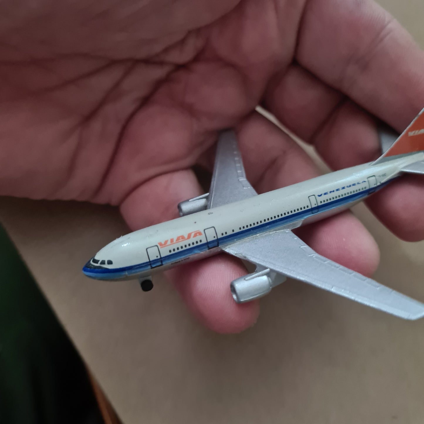 Schabak 1:600 Airbus A-300 Viasa Venezuela Airlines  diecast plane 903/78 good boxed