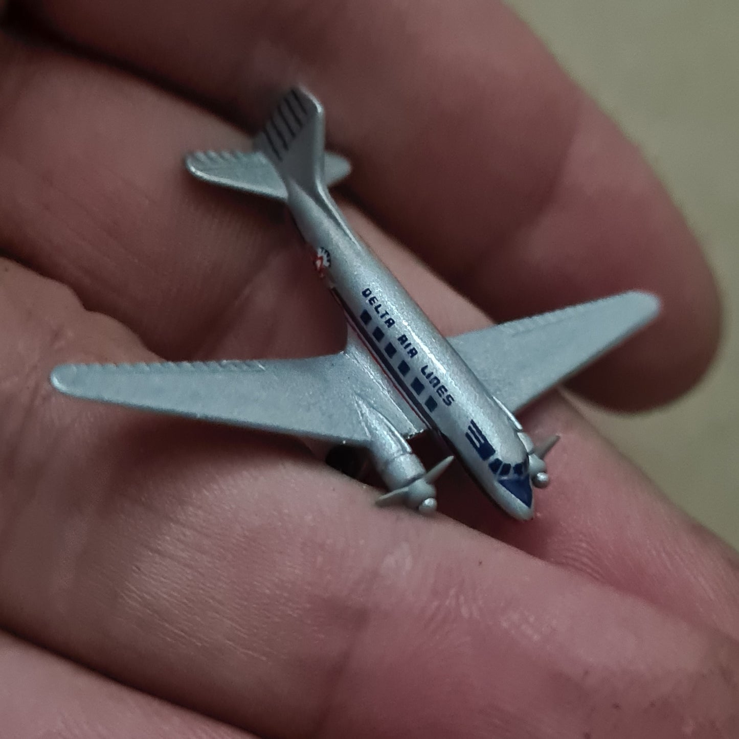 Schabak 1:600 Douglas DC-3 Delta Air Lines diecast plane 932/21 VGC boxed
