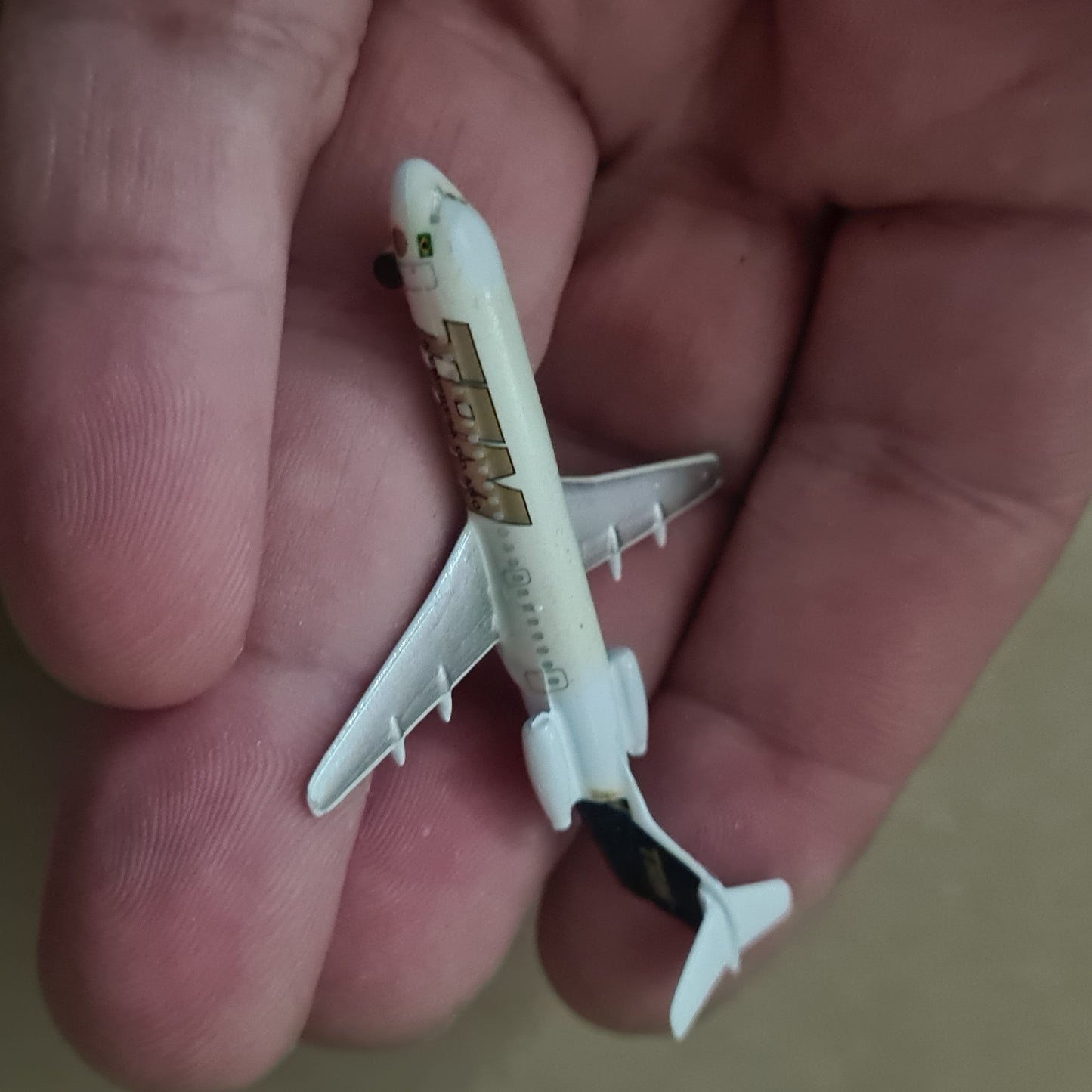 Schabak 1:600 Fokker 100 TAM Airlines diecast plane 940/191 VGC boxed