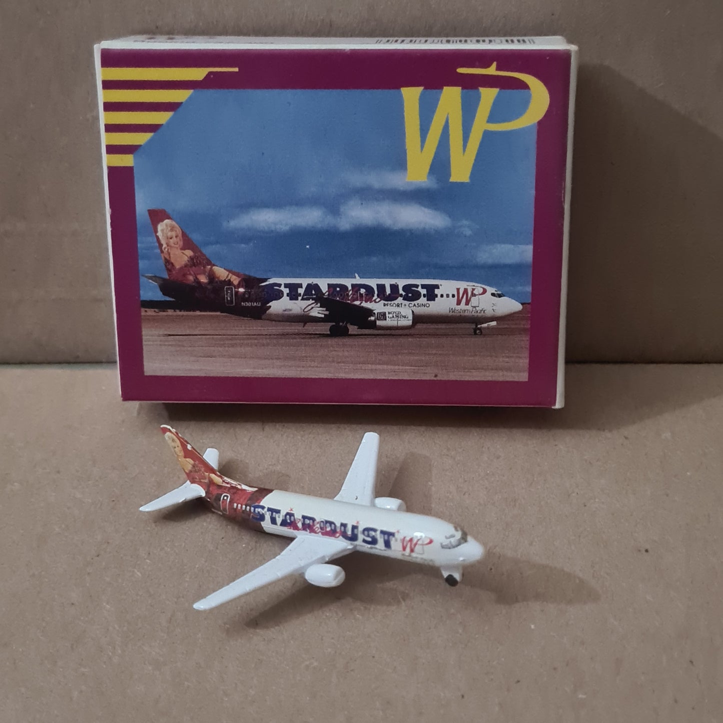 Schabak 1:600 Boeing 737-300 Western Pacific Airlines diecast plane 925/171v VGC boxed