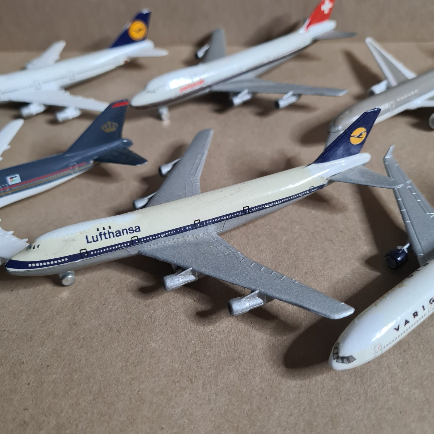 Schabak 1:600 various loose commercial airlines 747's etc mixed ex-display diecast planes bundle lot 20