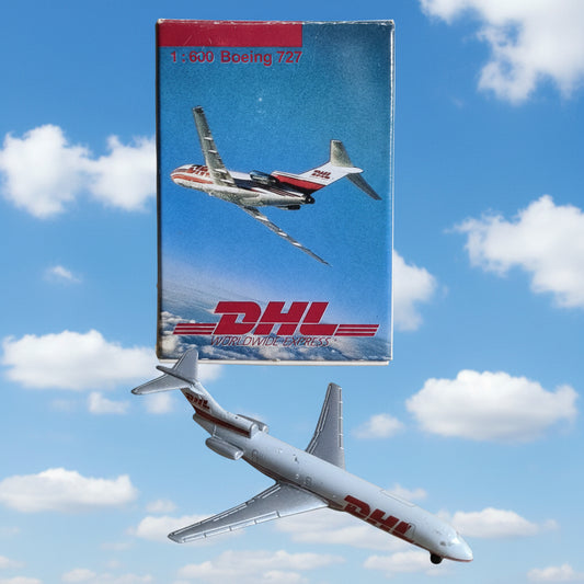 Schabak 1:600 Boeing 727 DHL Worldwide Express diecast plane  906/130 Good boxed