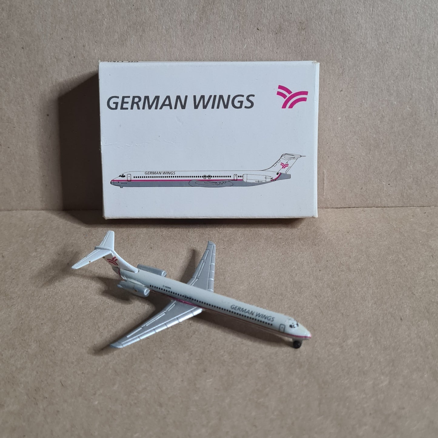 Schabak 1:600 MD-83 German Wings diecast plane  904/111 Good boxed