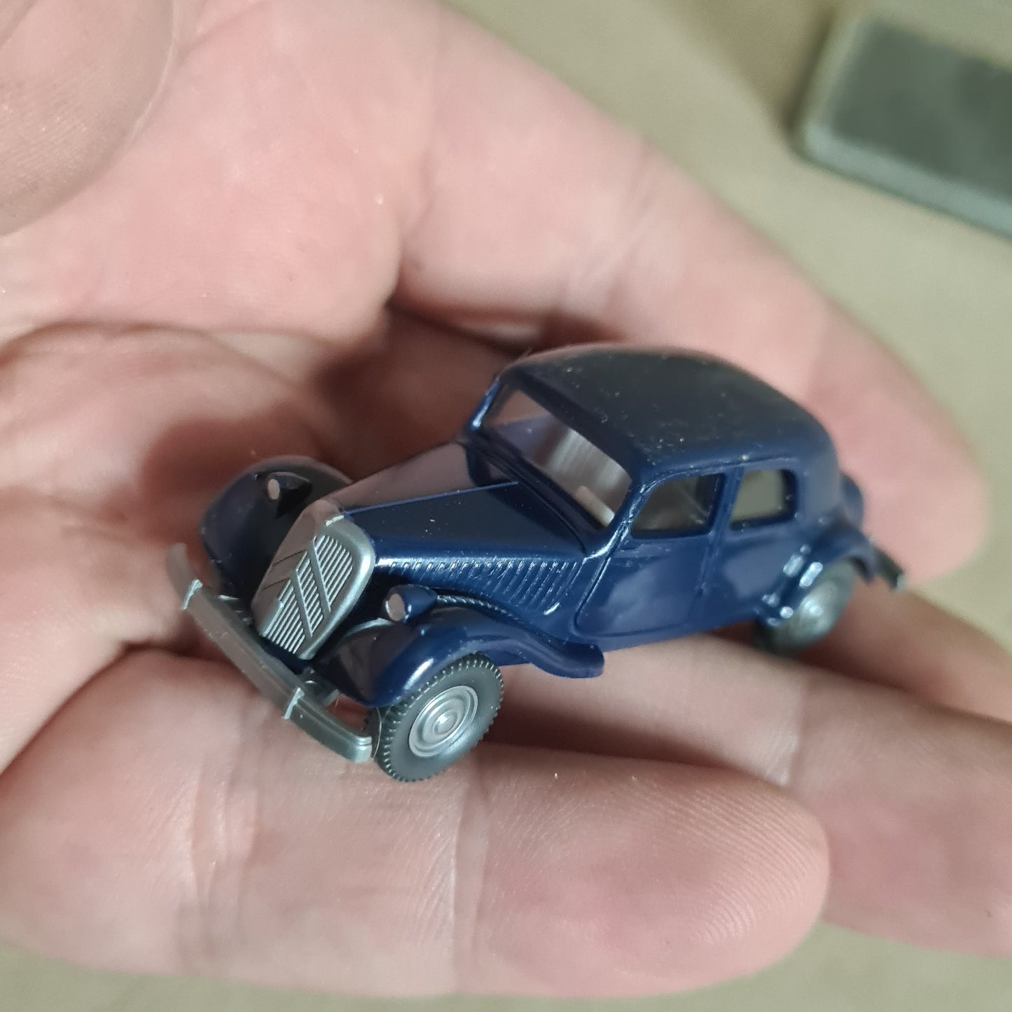 1:87 Wiking Brekina Vintage Citroen traction miniature plastic cars x2