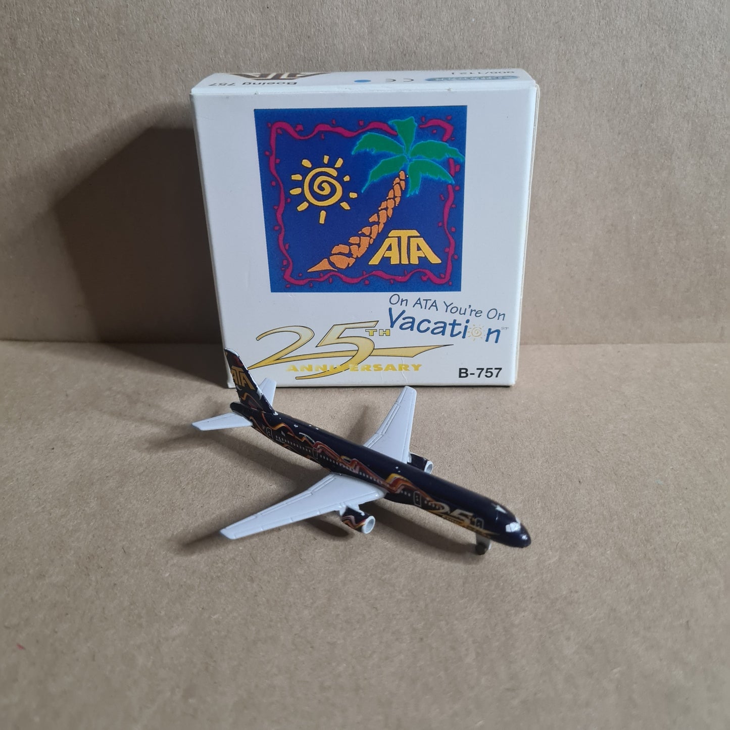 Schabak 1:600 Boeing 757 ATA 25th Anniversary Airlines diecast plane fair good boxed
