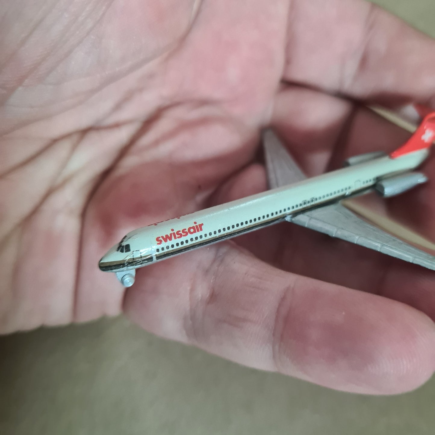 Schabak 1:600 Fokker 100 Swissair diecast plane 940/4 VGC boxed