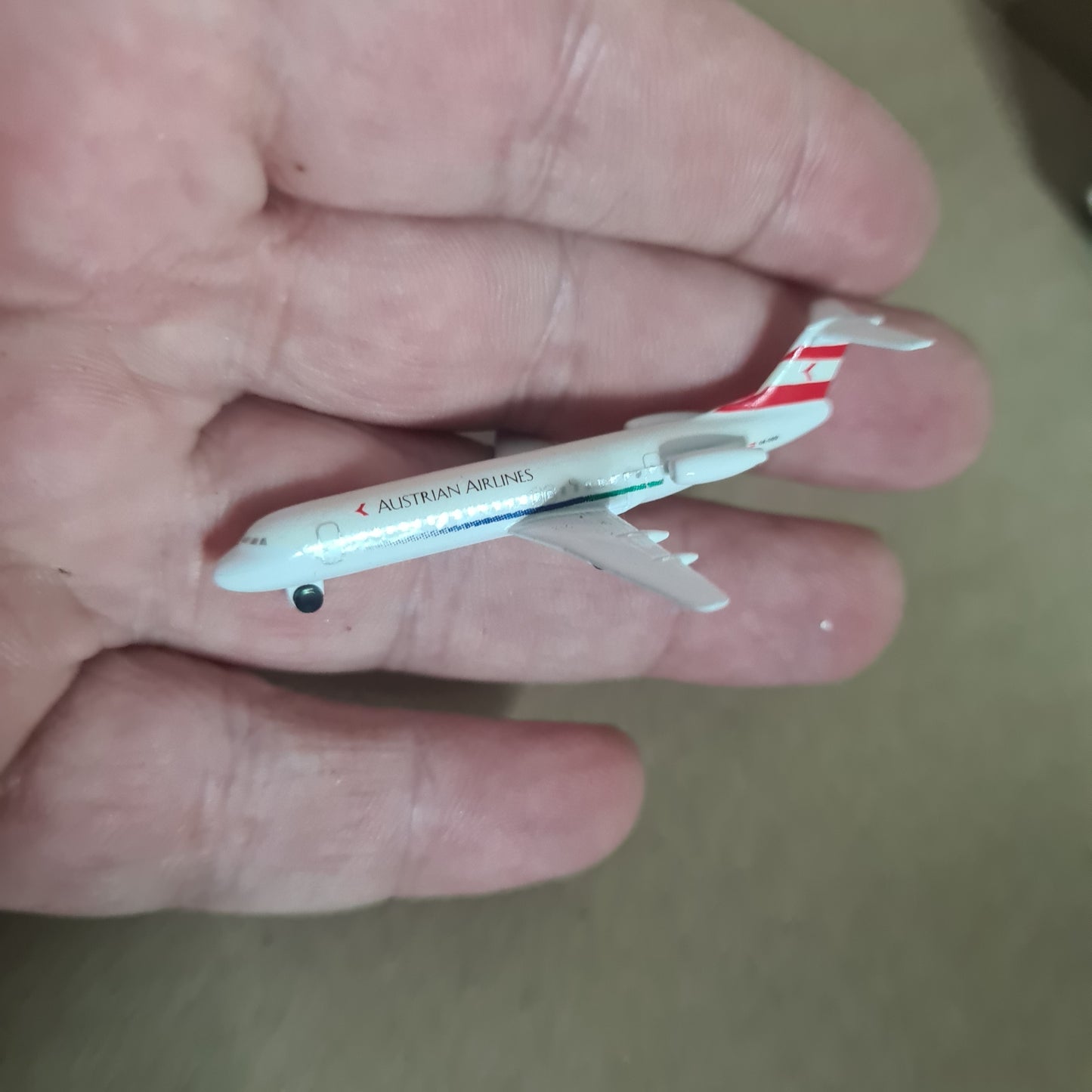 Schabak 1:600 Fokker 70 Austrian Airlines diecast plane 960/13 VGC boxed