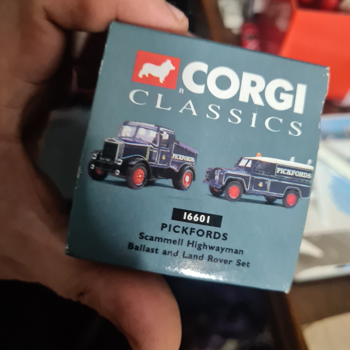 Corgi 16601 Heavy Haulage Pickfords Scammell highwayman & Land Rover set boxed vgc