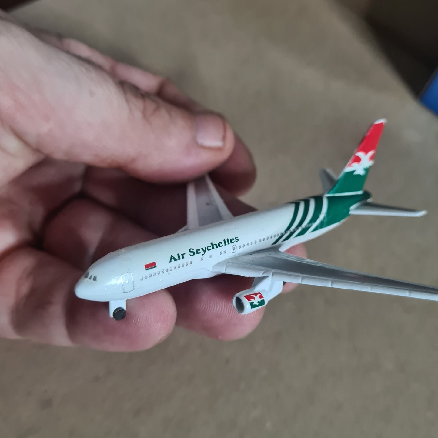 Schabak 1:600 Boeing 767-200 Air Seychelles diecast plane 907/183 VGC boxed