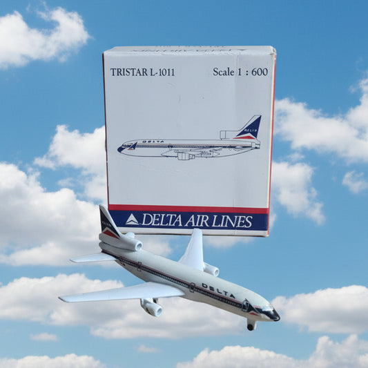 Schabak 1:600 Tristar L-1011 Delta Airlines diecast plane 904/151 good boxed