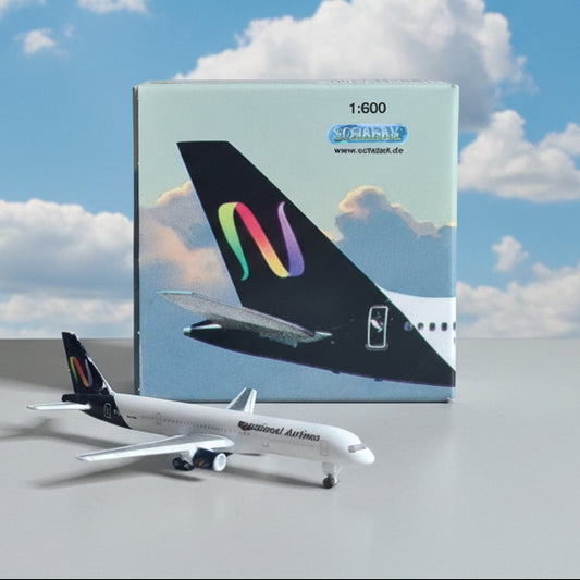 Schabak 1:600 Boeing 757-200 National Airlines diecast plane 908/159 good boxed