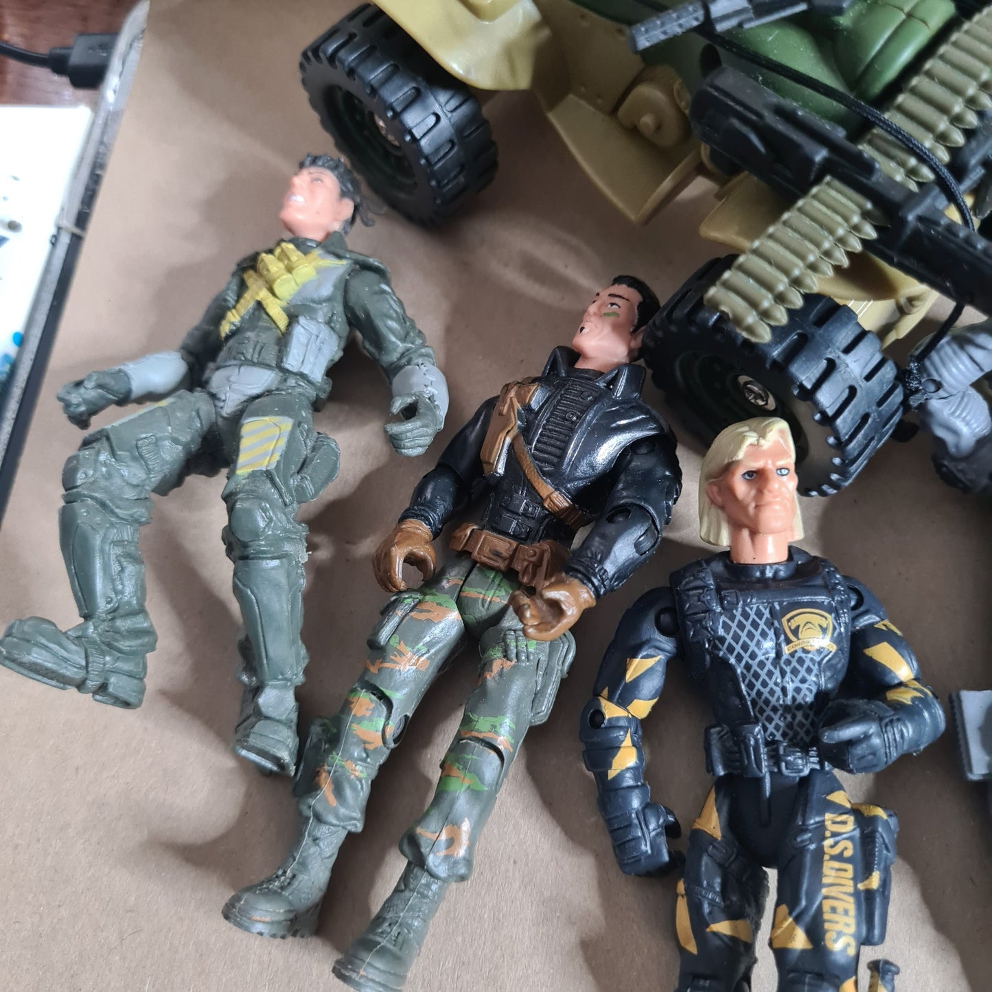 Lanard the Corps GI JOE Style action figures pretty cool bundle 2000's