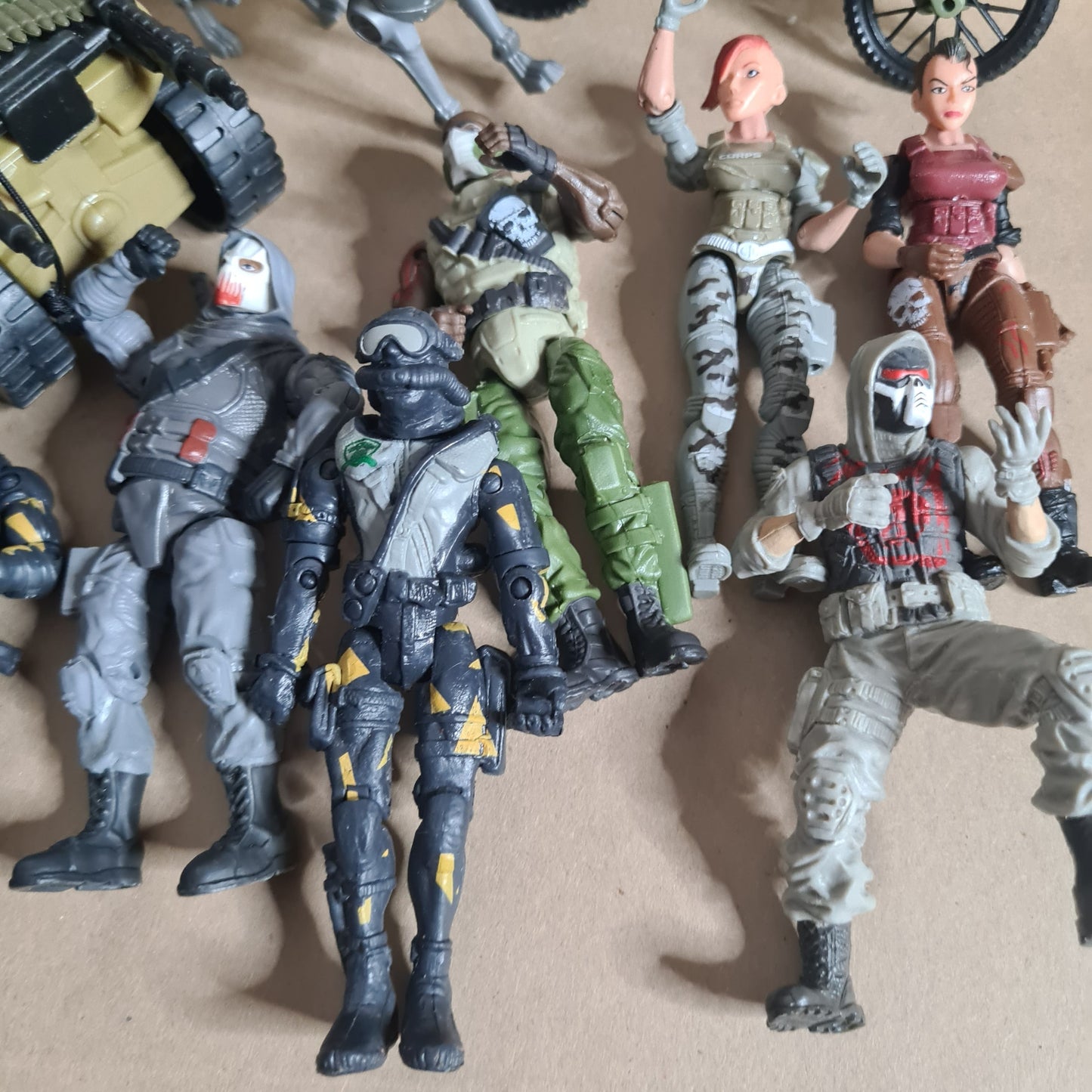 Lanard the Corps GI JOE Style action figures pretty cool bundle 2000's