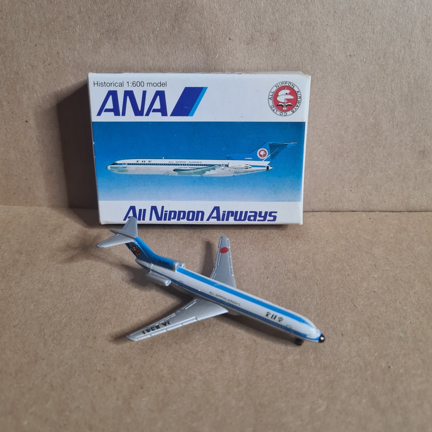 Schabak 1:600 Boeing 727 ANA All Nippon Airways diecast plane 906/88 Very Good boxed