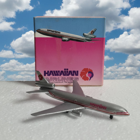 Schabak 1:600 DC-10 Hawaiian Airlines diecast plane 902/121 VGC  boxed