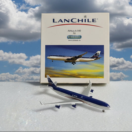 Schabak 1:600 Airbus A-340 Lanchile diecast plane 955/95 VGC  boxed