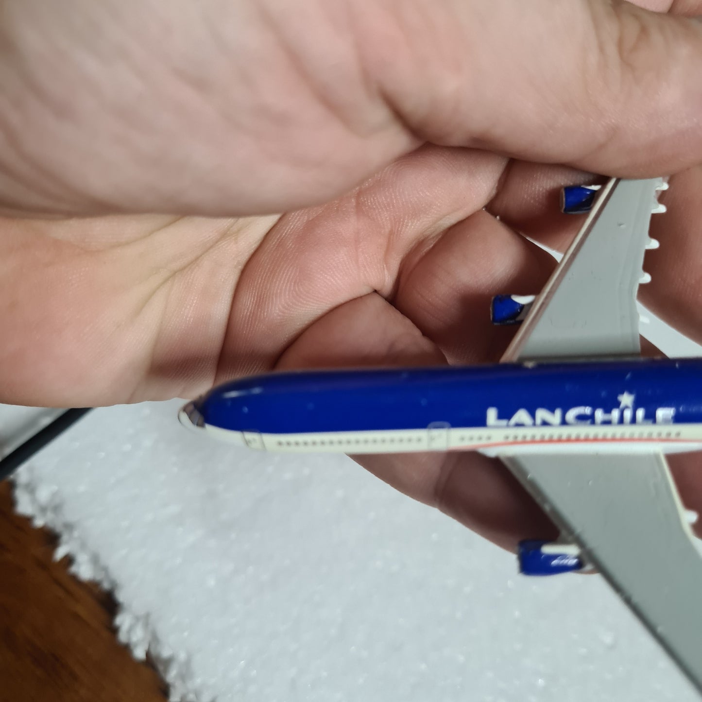 Schabak 1:600 Airbus A-340 Lanchile diecast plane 955/95 VGC  boxed