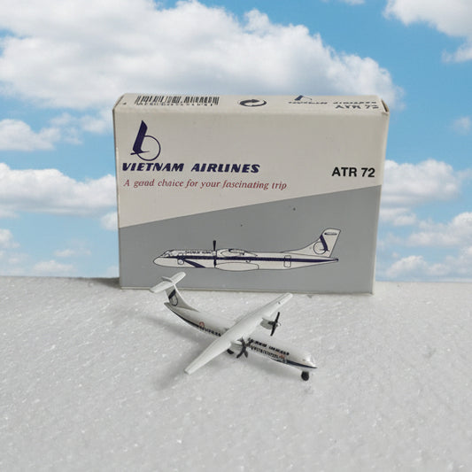 Schabak 1:600 ATR Vietnam Airlines  diecast plane 939/154 VGC  boxed