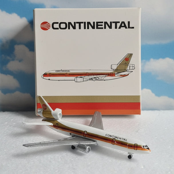 Schabak 1:600 Douglas DC-10 Continental diecast plane 902/46 VGC  boxed