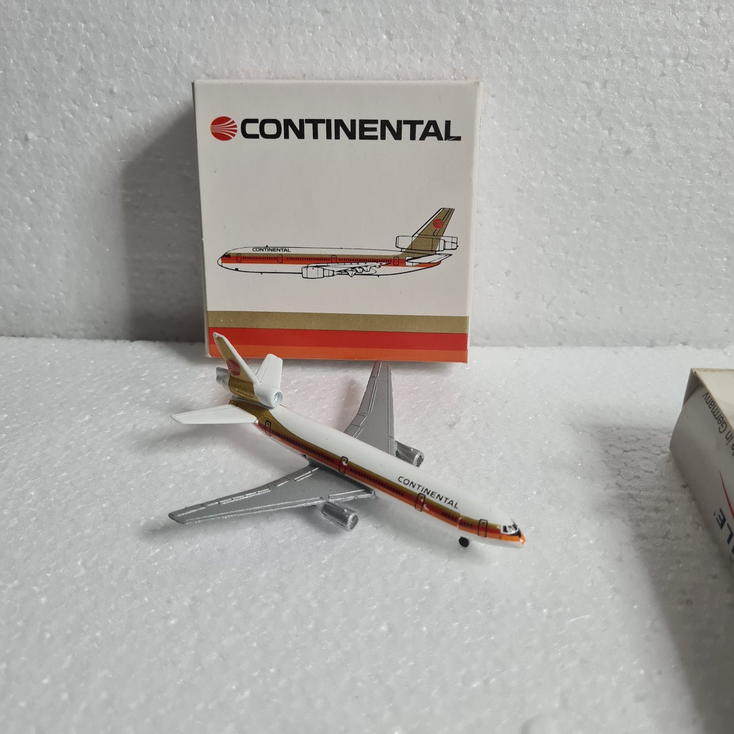 Schabak 1:600 Douglas DC-10 Continental diecast plane 902/46 VGC  boxed