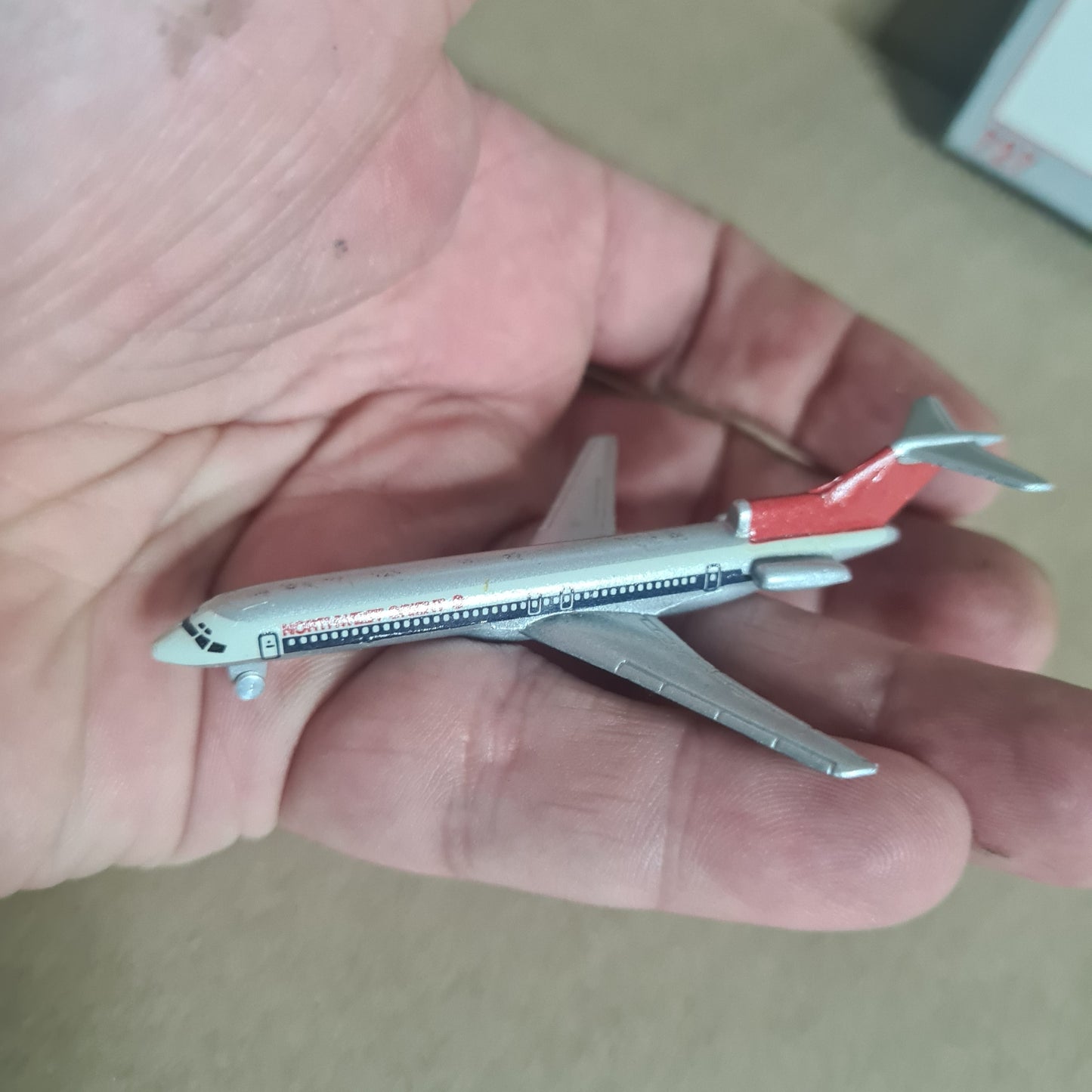 Schabak 1:600 Boeing 727 Northwest Orient  diecast plane 906/37 VGC  boxed