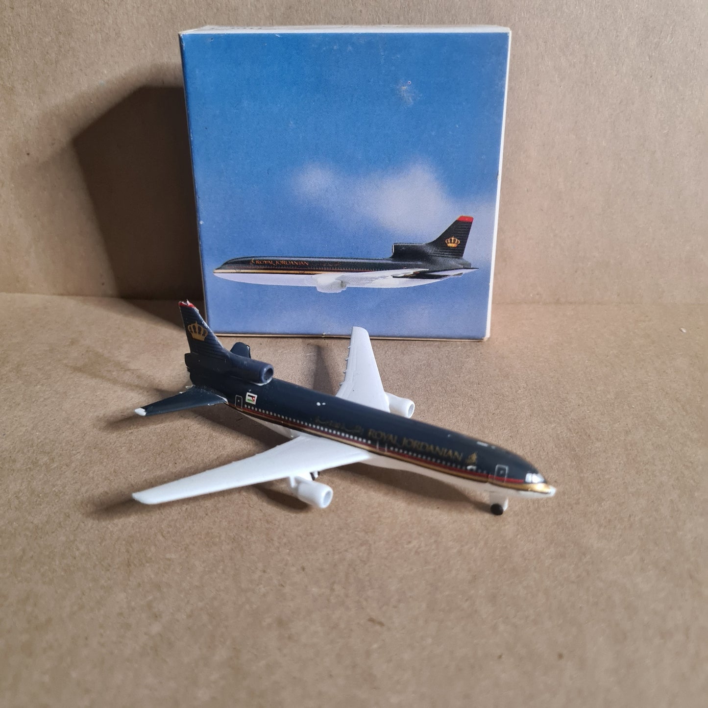 Schabak 1:600 L-1011 Royal Jordanian diecast plane 909/38 Good boxed