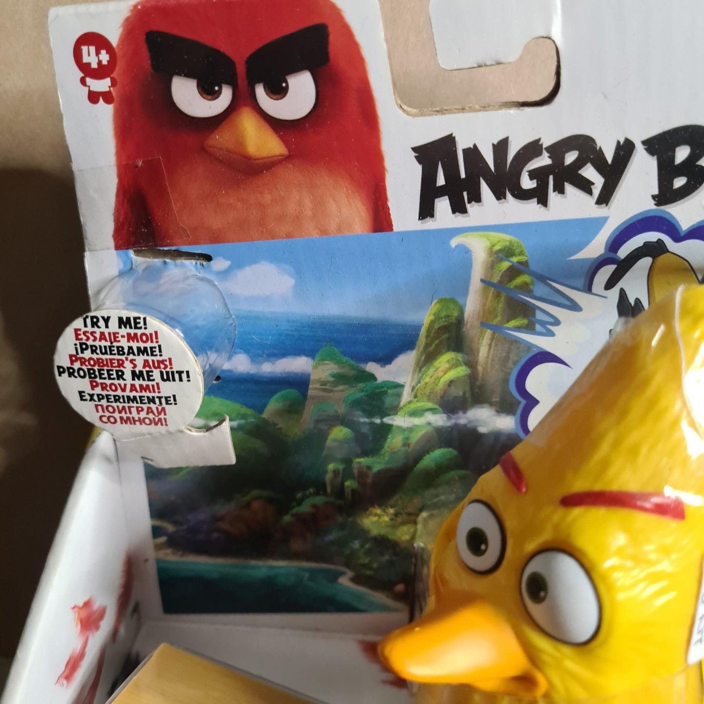 Angry Birds Fast Talking Chuck Action figure boxed 2015 Rovio