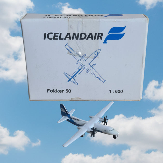 Schabak 1:600 Fokker 50 Icelandair diecast plane 930/72b Good boxed