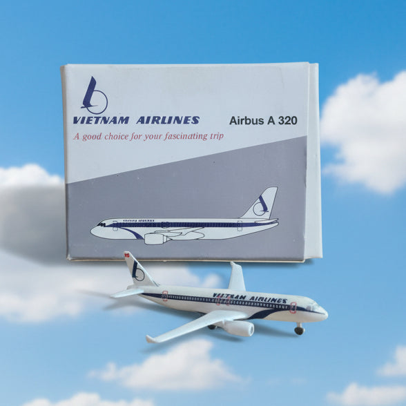 Schabak 1:600 Airbus A-320 Vietnam Airlines diecast plane 926/154 good boxed
