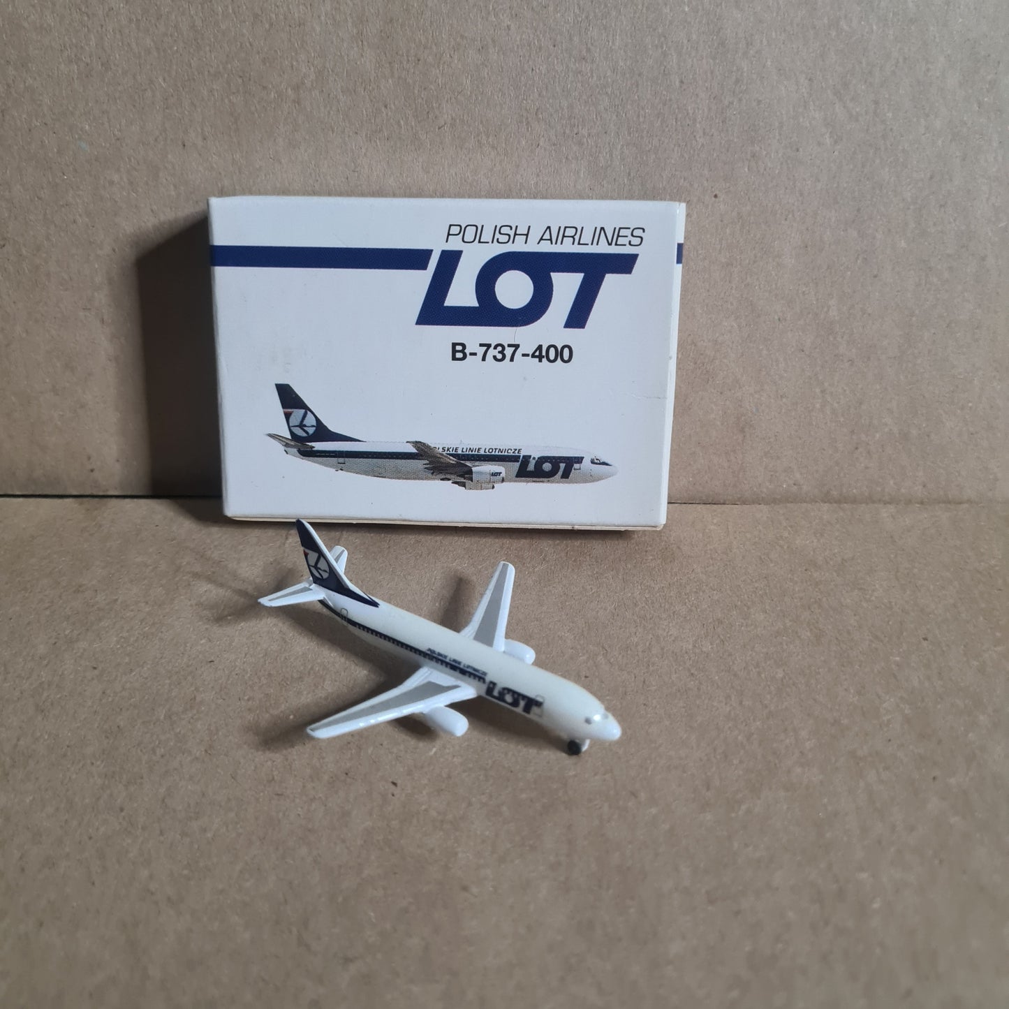 Schabak 1:600 Boeing 737-400 LOT Polish Airlines diecast plane 925/144 VGC boxed