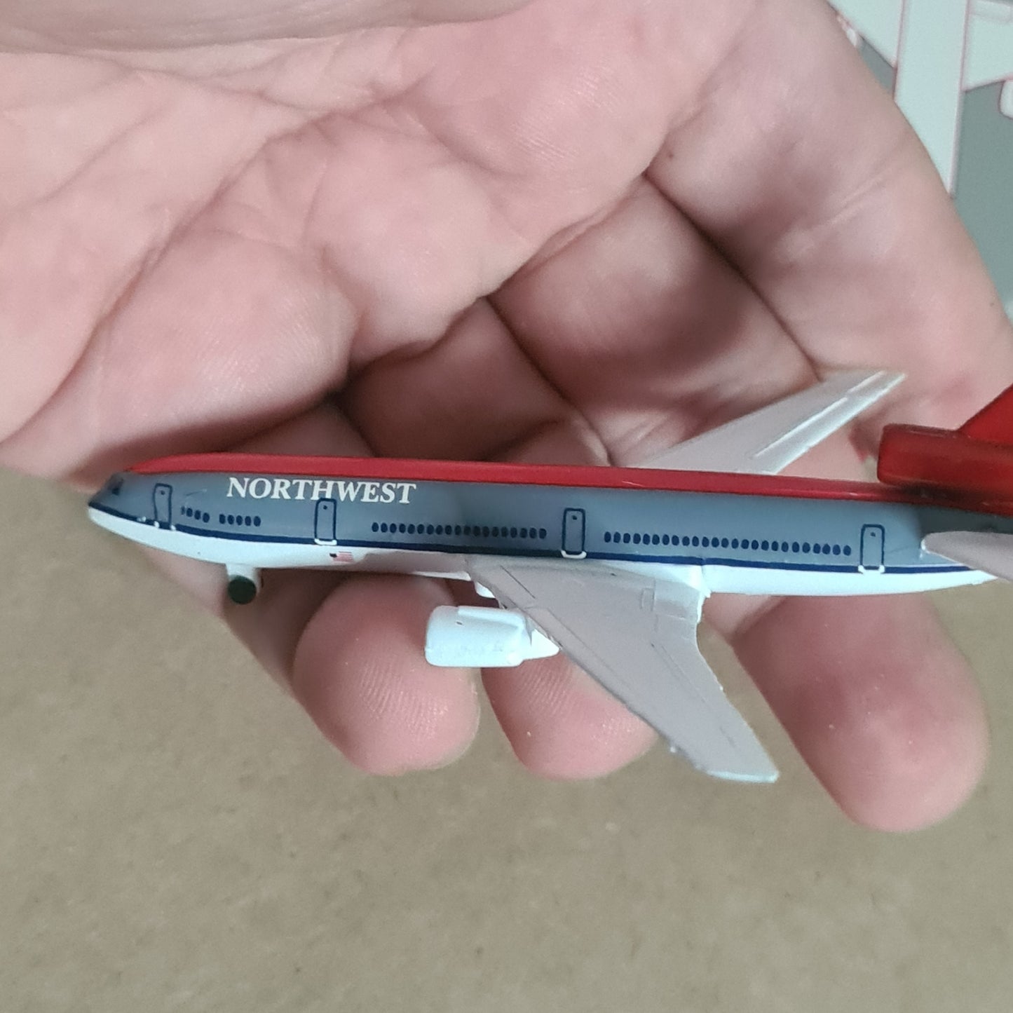 Schabak 1:600 Douglas DC-10 Northwest Airlines diecast model plane 902/37 vgc boxed