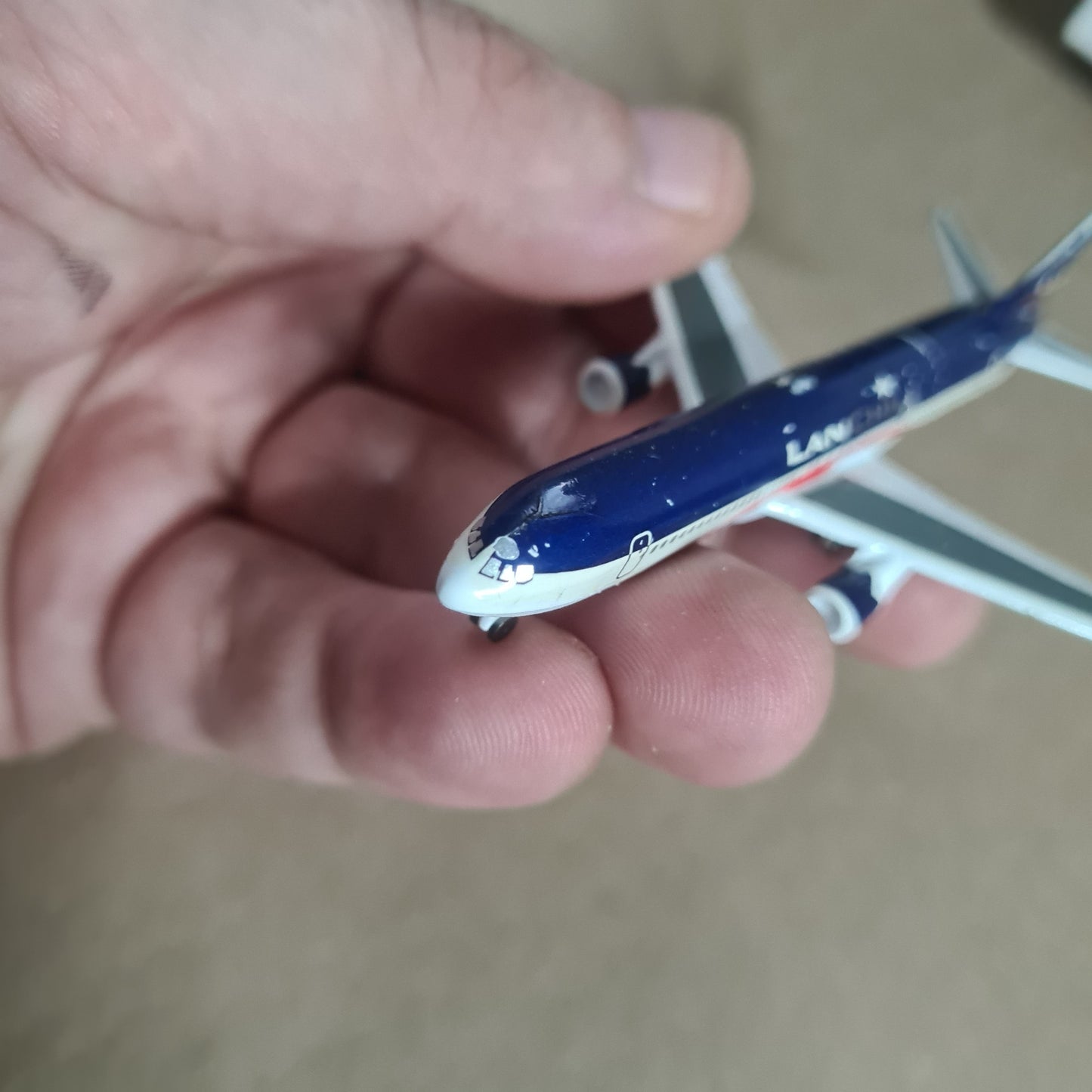 Schabak 1:600 Boeing 767-300 Lanchile diecast model plane 927/95  fair boxed some paint chips