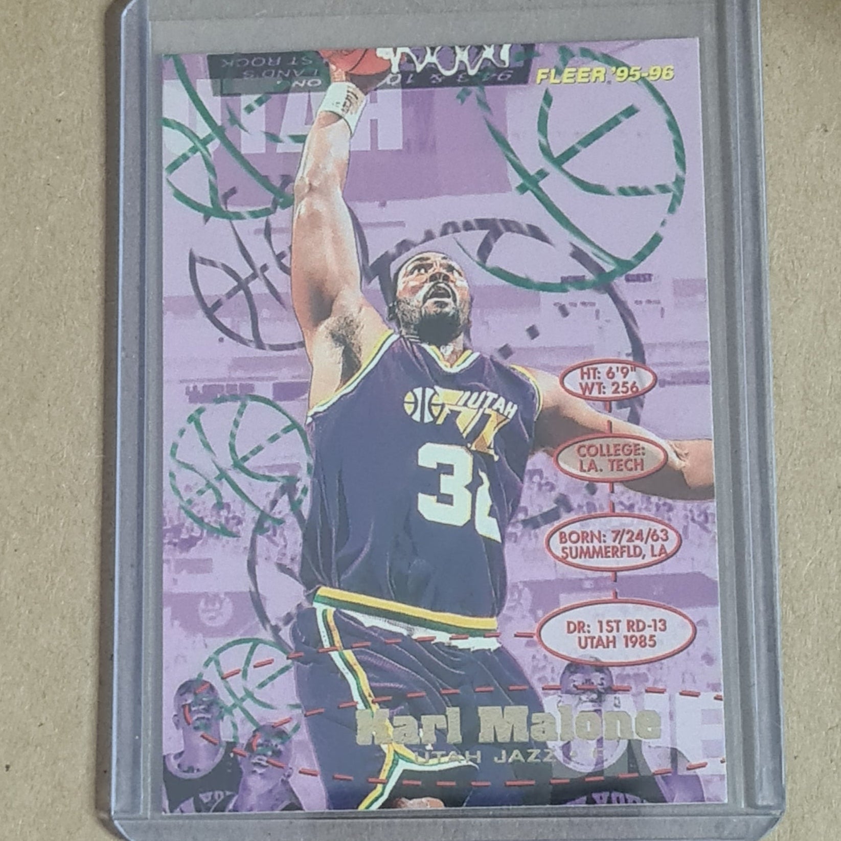 Karl Malone 1995 Fleer 95-96  #188 NBA Basketball Utah Jazz very good - ex sleeved