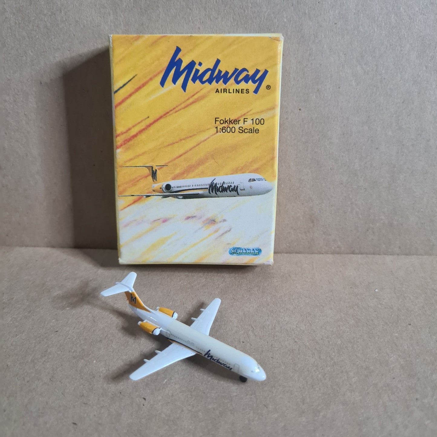 Schabak 1:600 Fokker F-100 Midway Airlinesdiecast plane 940/184 VGC Boxed