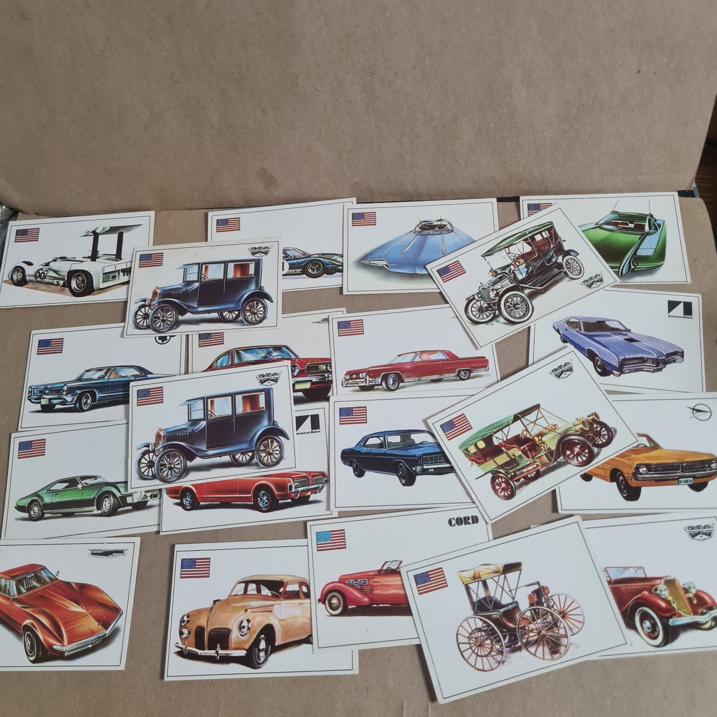 Famous Cars by Top Sellers LTD Trading cards 70's "American makes" bundle x20