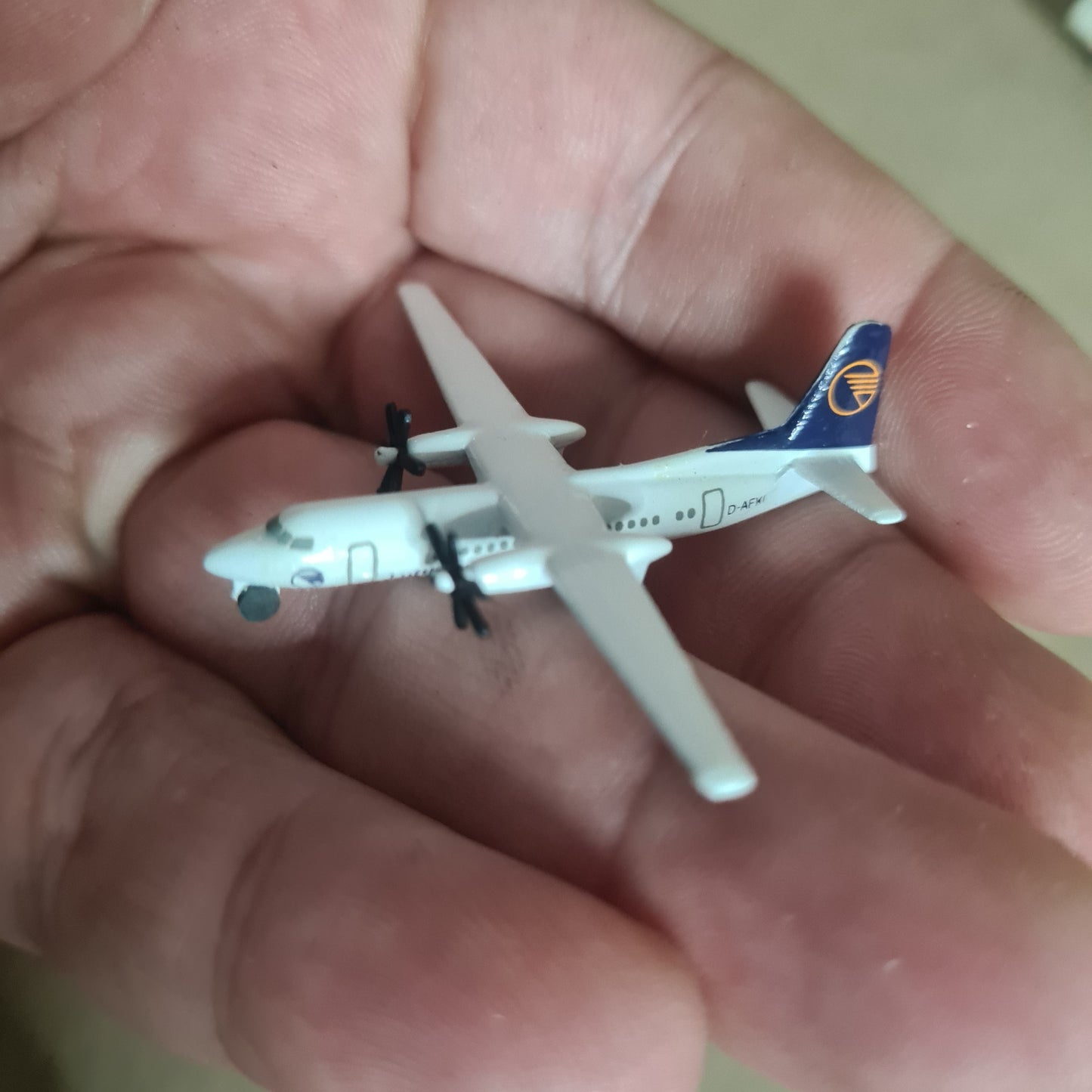Schabak 1:600 Fokker 50 Lufthansa cityline diecast plane 930/69 Good Boxed