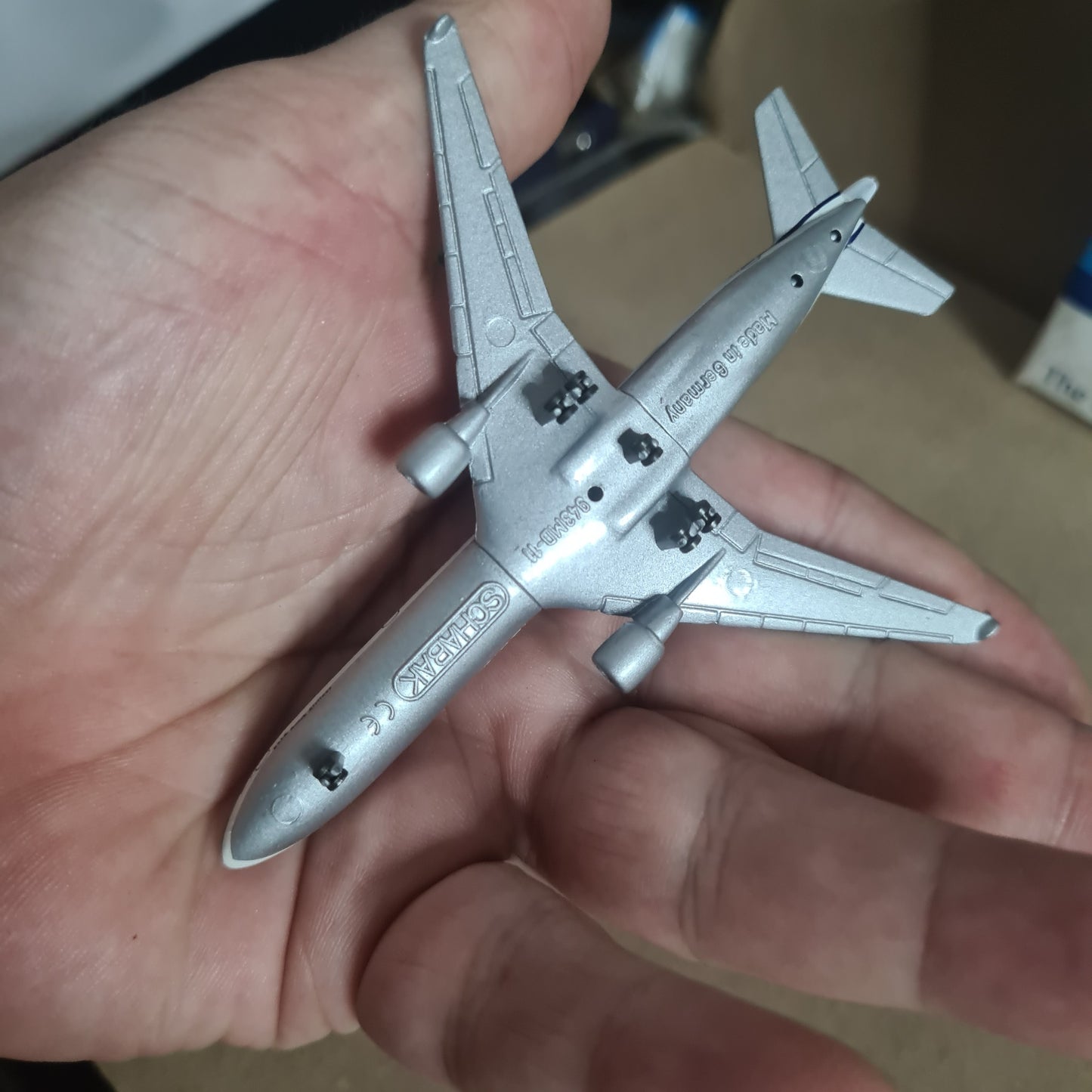 Schabak 1:600 MD -11 KLM Diecast model plane 943/5 good boxed