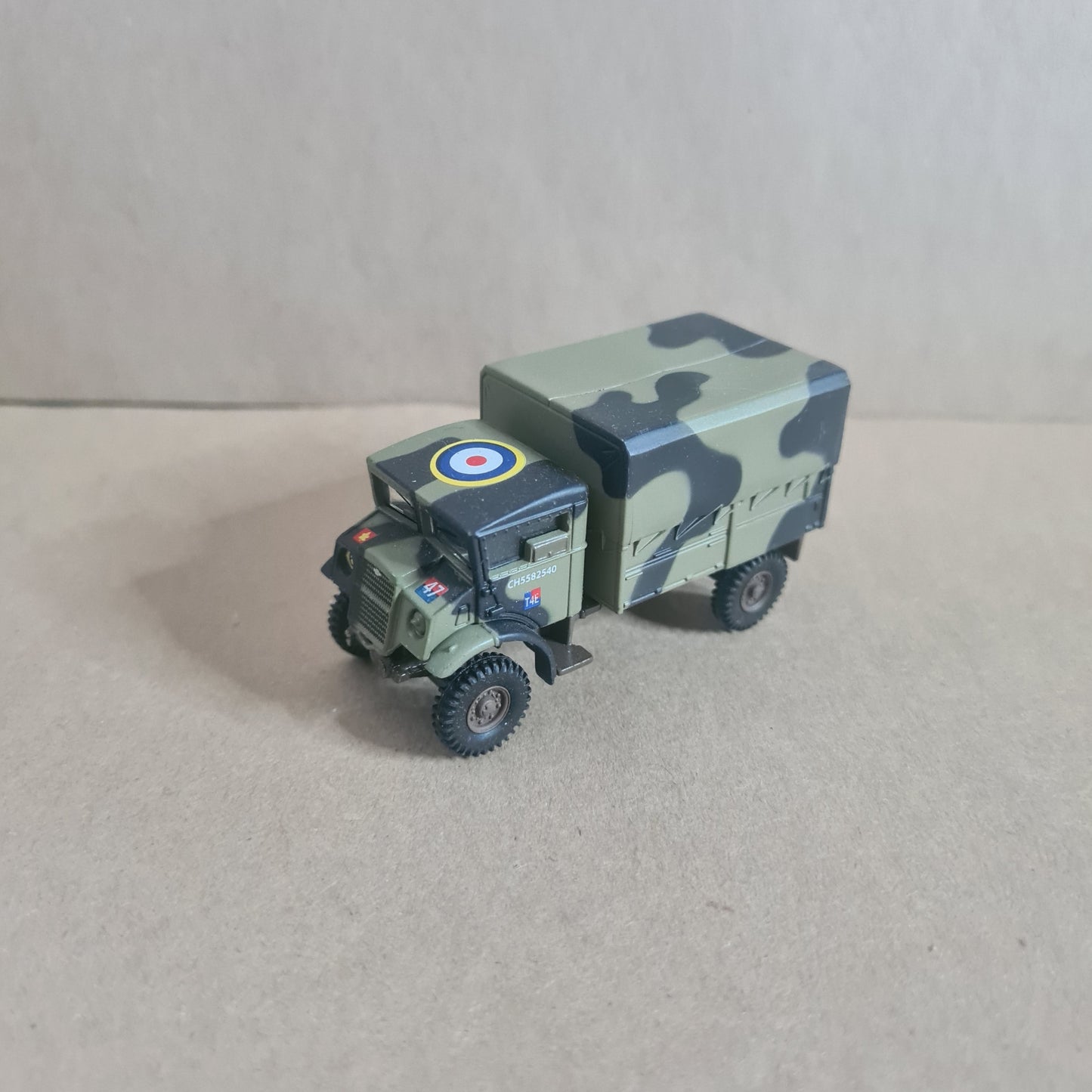 1:76 Oxford Diecast CMP 1st Canadian infantry truck CMP001 loose diecast VGC